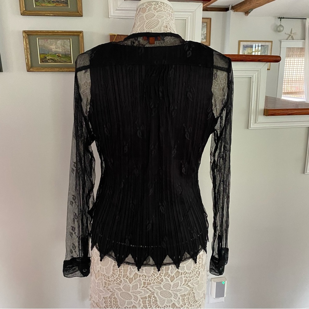 CHAN LUU Black Mesh Embroidered Top Pleated Shell L - Picture 5 of 7